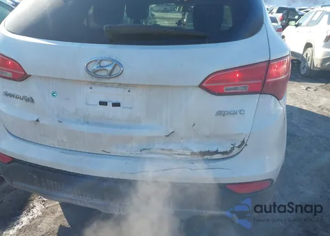 2015 Hyundai Santa Fe Sport 2.4L z USA, uszkodzony, nr VIN 5XYZT3LB4FG300804